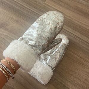 Anthropologie silver mittens